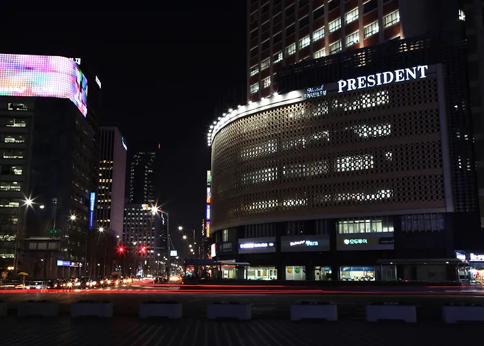 Hotel President